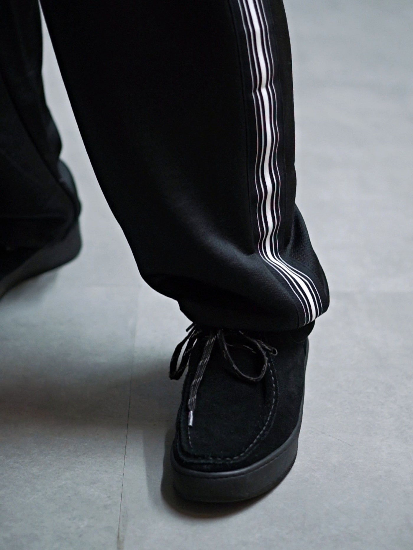 【11.1 (Sat) 12:00 Release】RADIALL | Root Down - WIDE FIT TRACK PANTS - Black