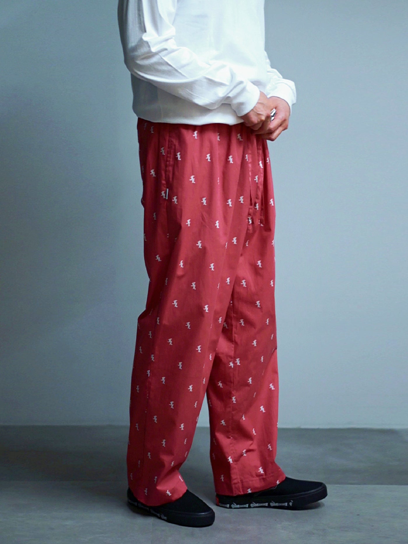 【6.13 (Fri) 12:00 Release】FLUTTER | O/E FL Logo Easy Pants - Dark Pink