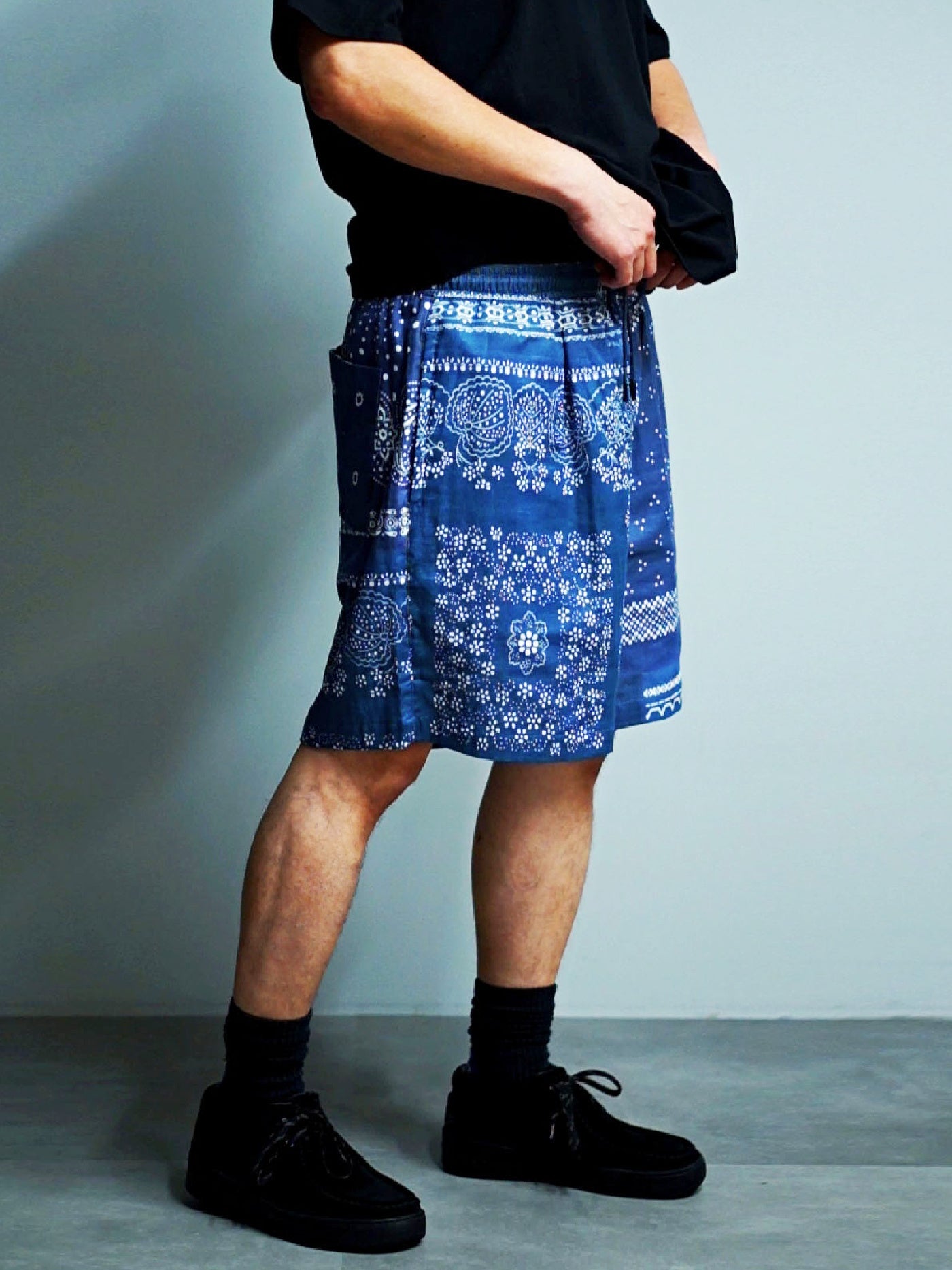 RADIALL | Muscle Shoals - STRAIGHT FIT EASY SHORTS - Smoke Navy