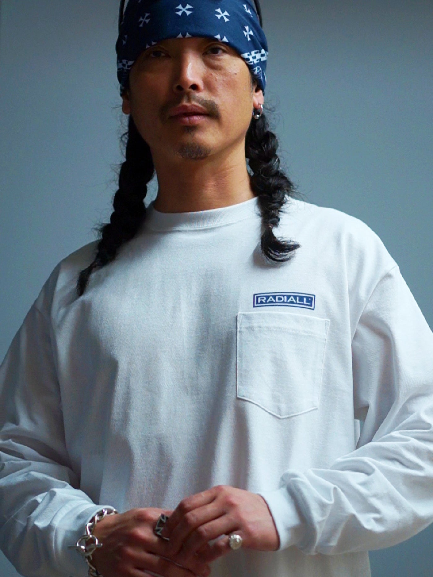 【8.23 (Sat) 12:00 Release】RADIALL | Wheels - CREW NECK T-SHIRT L/S - White
