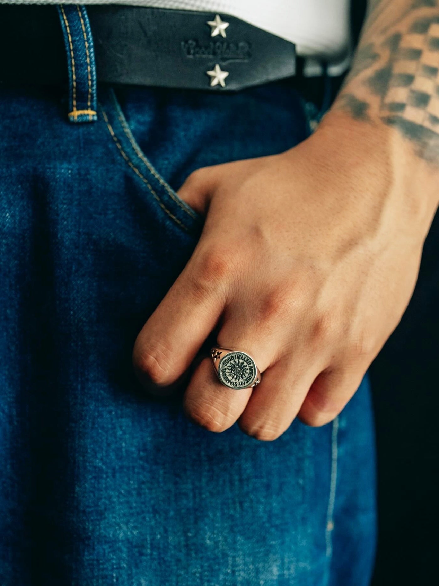 GOOD HELLER | SUN LOGO SIGNET RING - 925 Silver