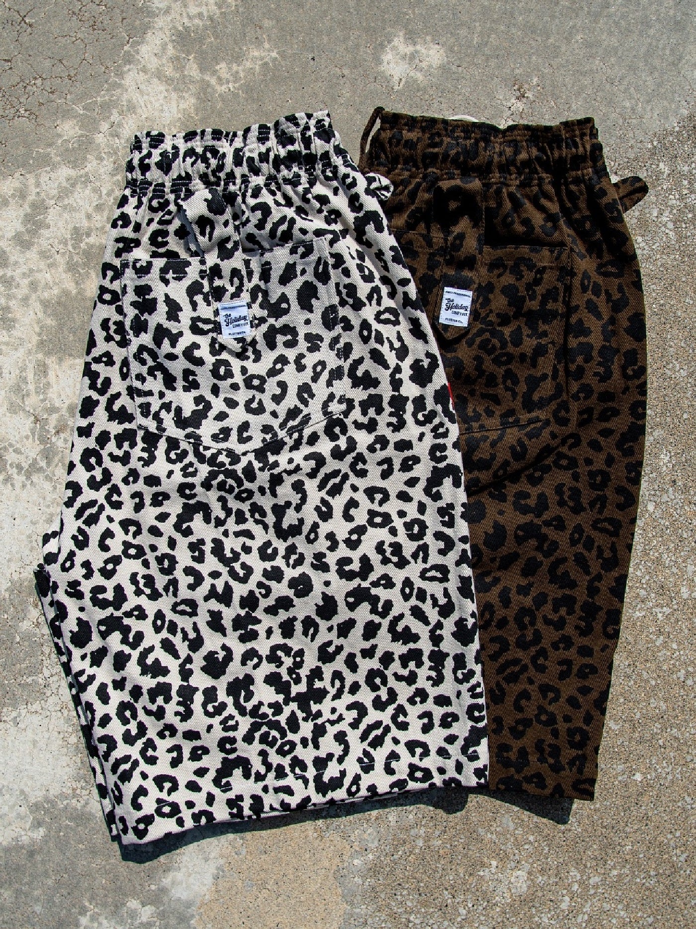 FLUTTER | The Holiday -Comfy fit- Cotton Twill Leopard Easy Short Pants - Brown