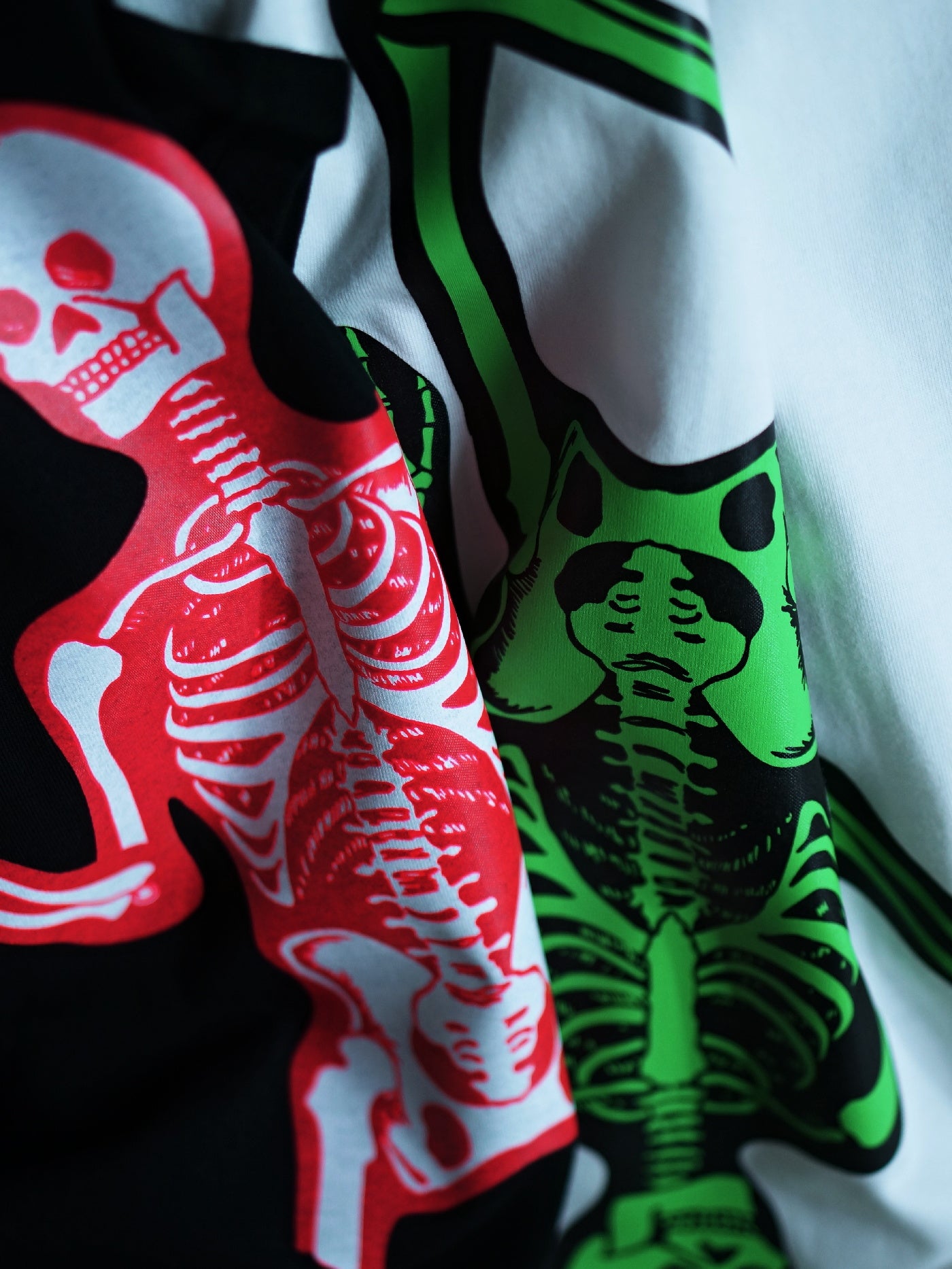 MAD MOUSE COMIC | BROKEN BONE CLUB TEE - Black