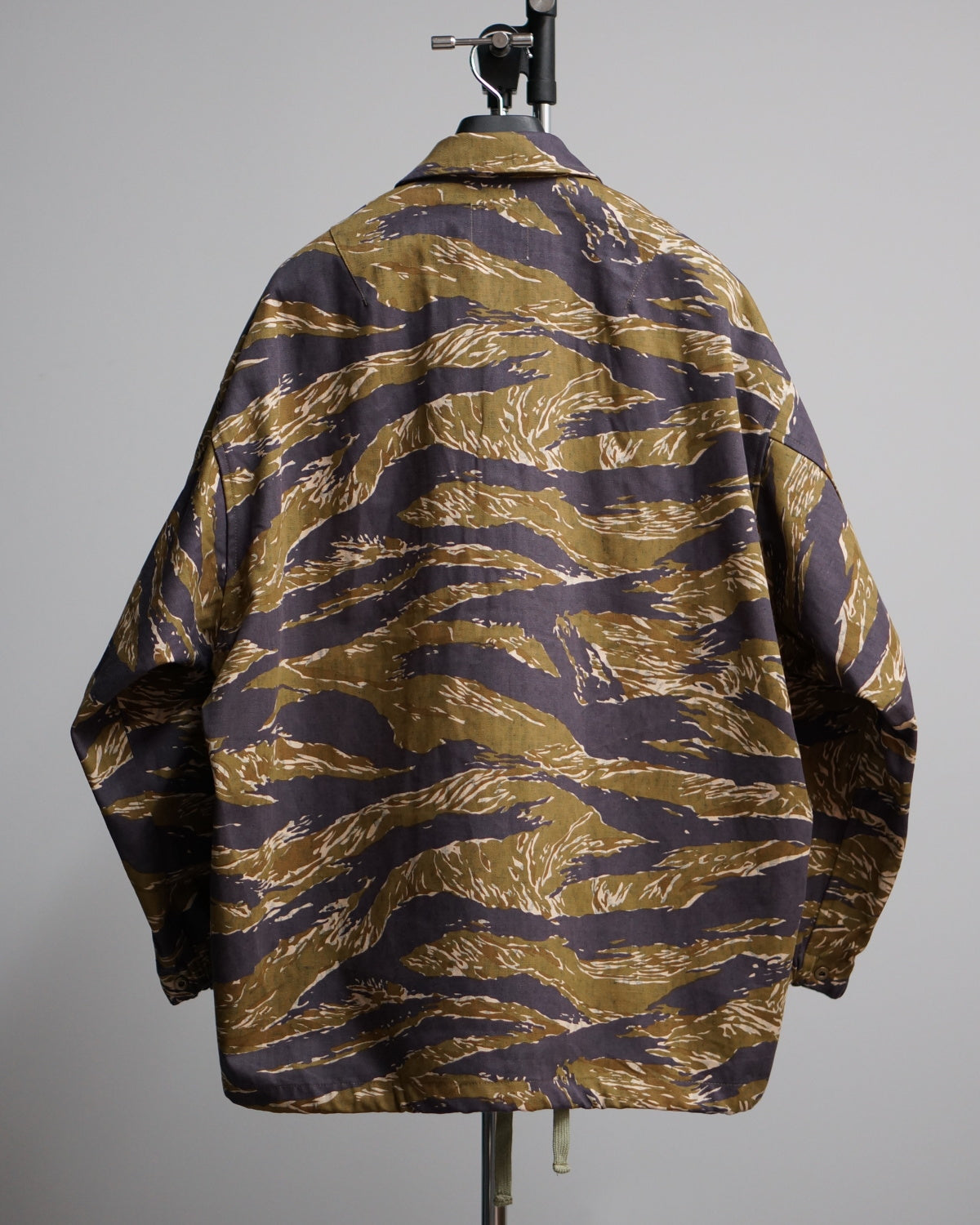 WAX | BALLOON COACH JACKET - Tiger Stripe