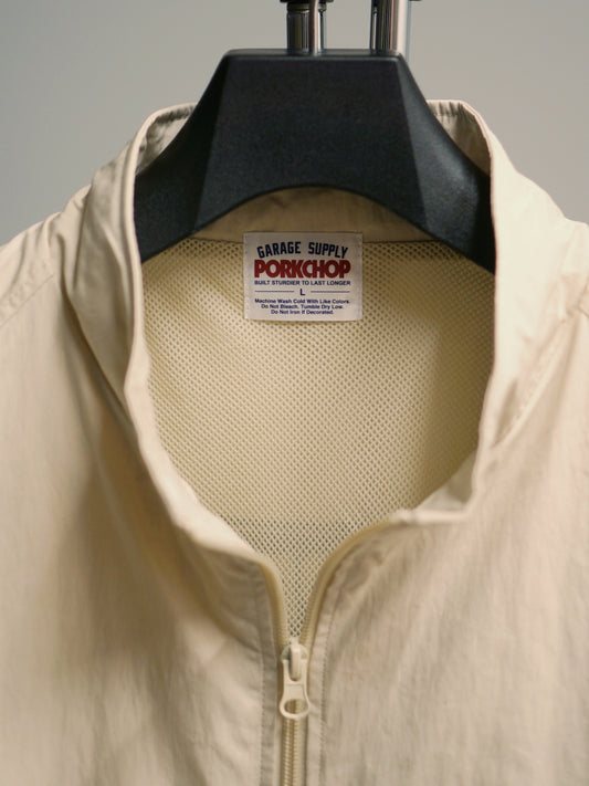 【2.22 (Sun) 12:00 Release】PORKCHOP | BAR&SHIELD TRACK JKT - Cream