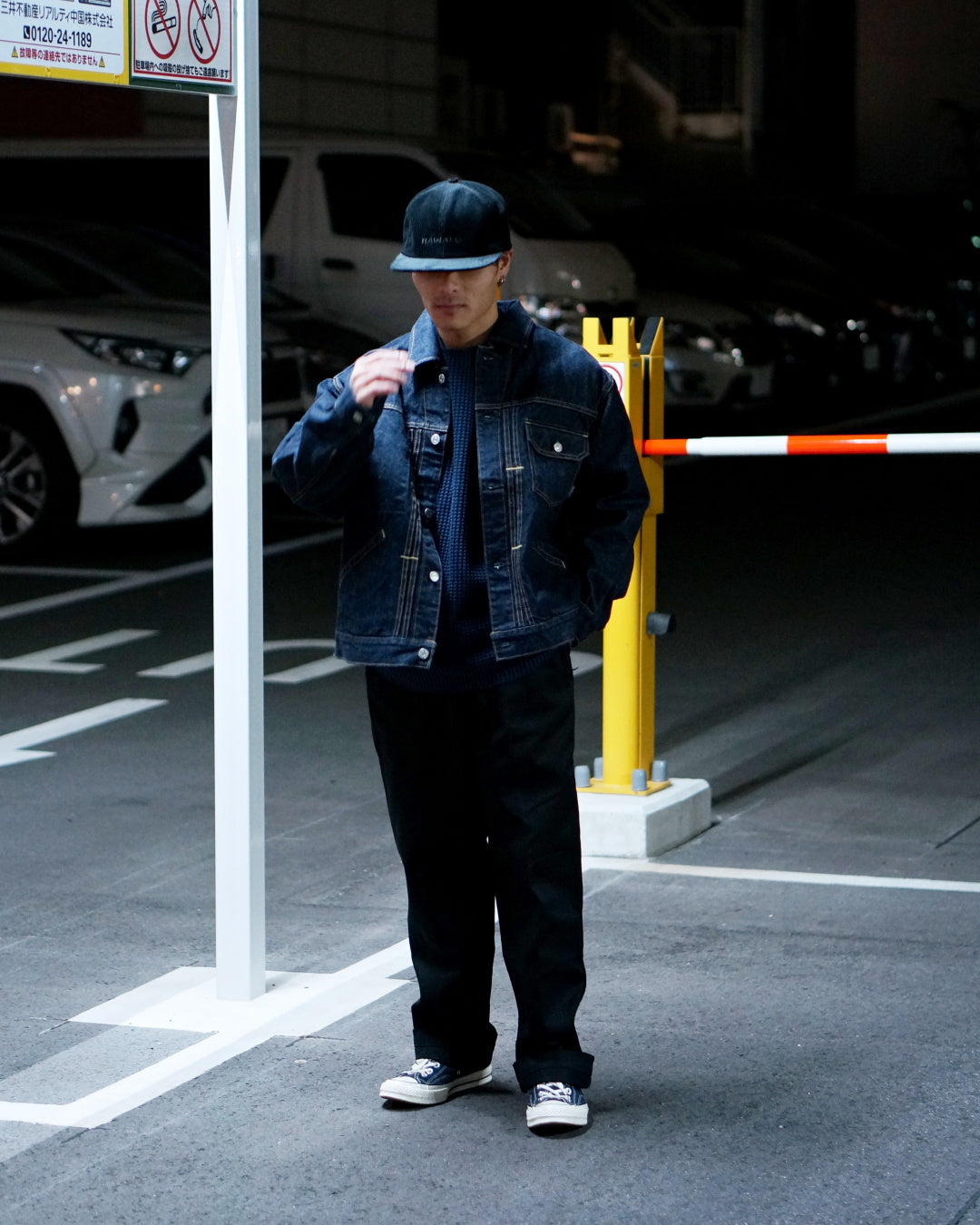 RADIALL | CNQ MOTOWN - WIDE TAPERED FIT PANTS - Black