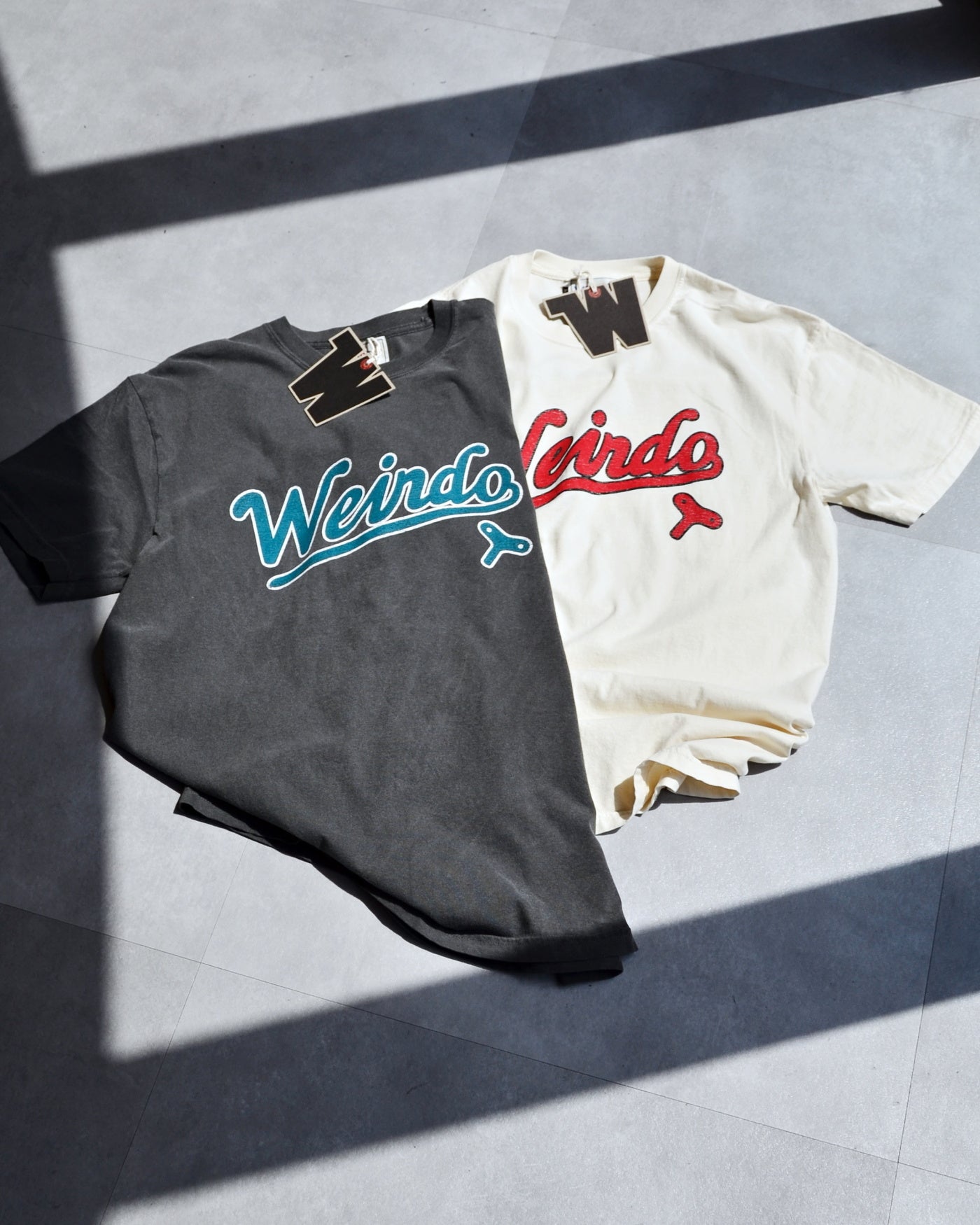 WEIRDO | WIND UP - S/S T-SHIRTS - Fade Black