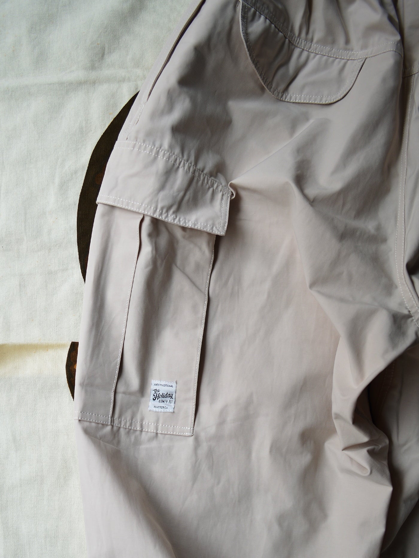 FLUTTER | T/C Track Cargo Pants - Light Beige