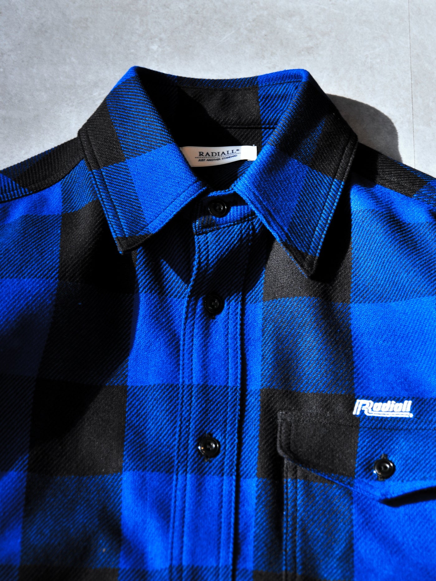 RADIALL | TAILGATE - REGULAR COLLARED SHIRT L/S - Navy/Black