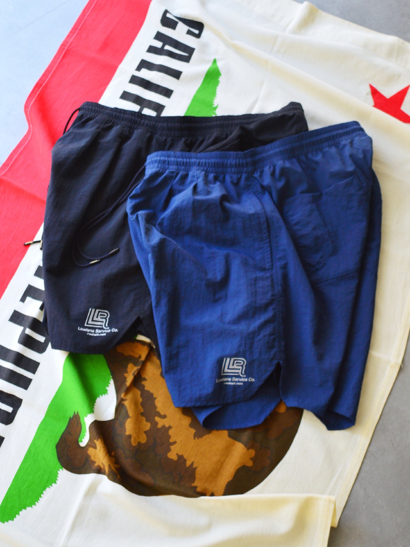 RADIALL | Lowlane - STRAIGHT FIT EASY SHORTS - Black