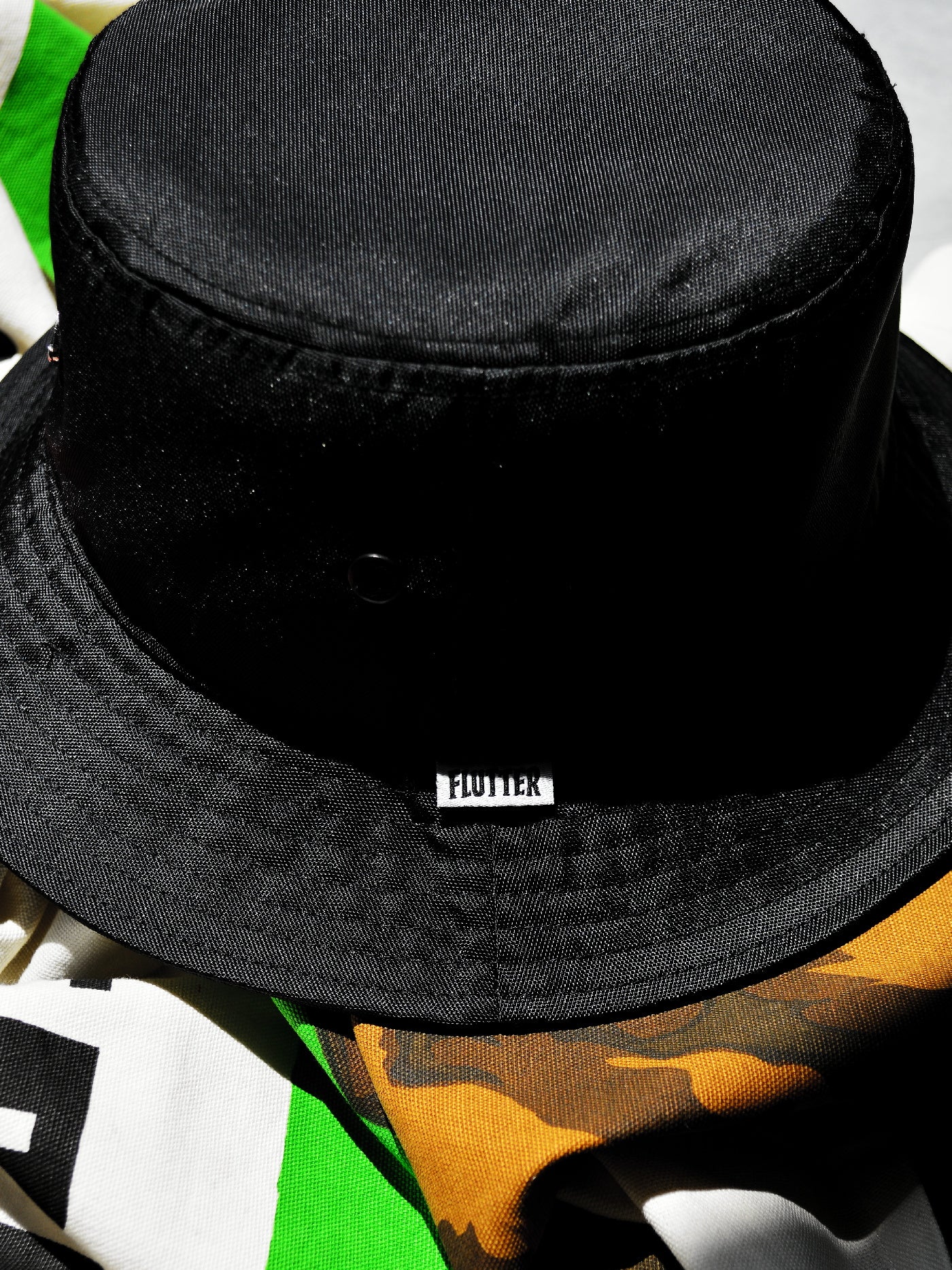 FLUTTER | PE Oxford Bucket Hat