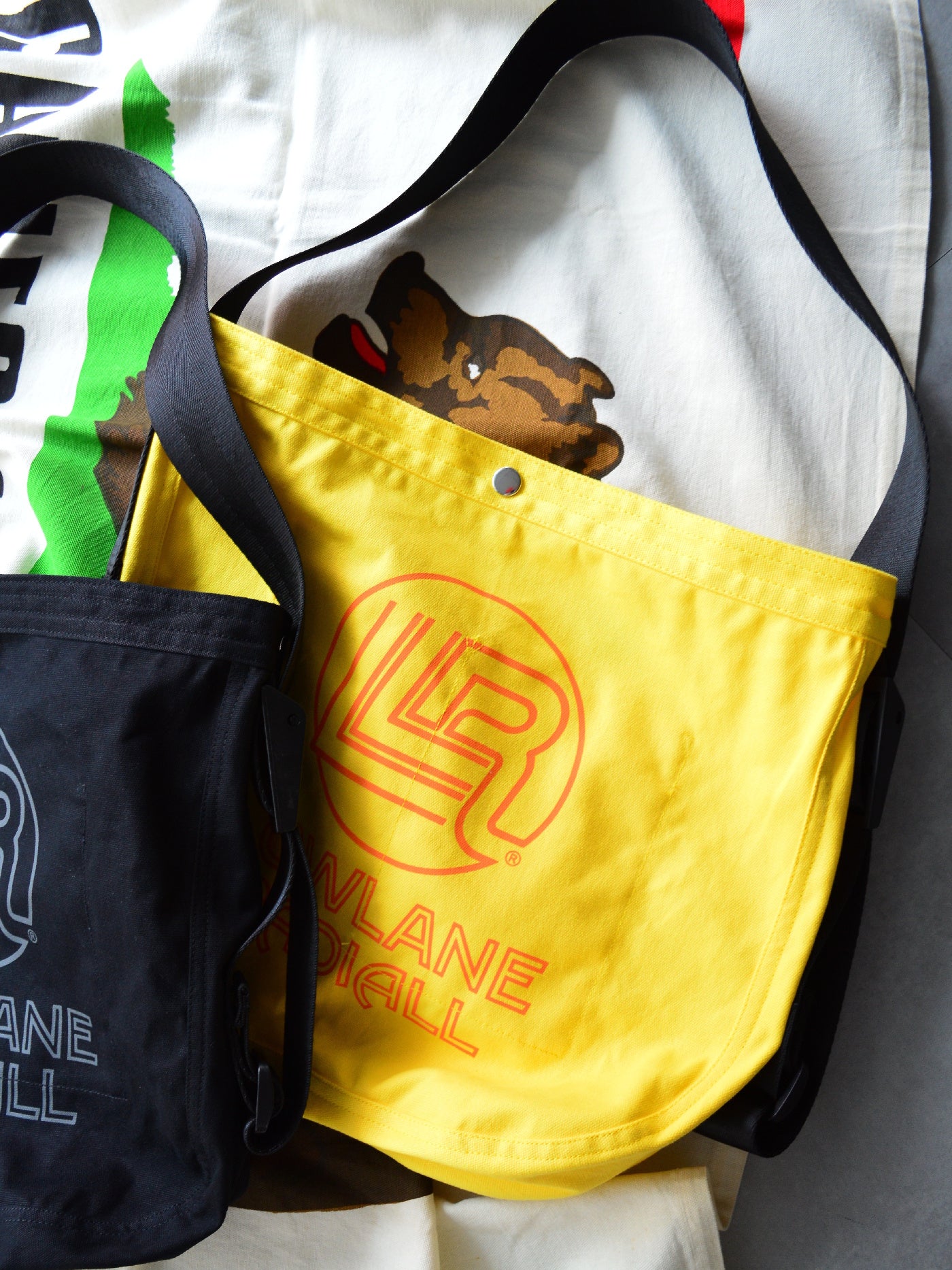 RADIALL | Mess - NEWSPAPER BAG