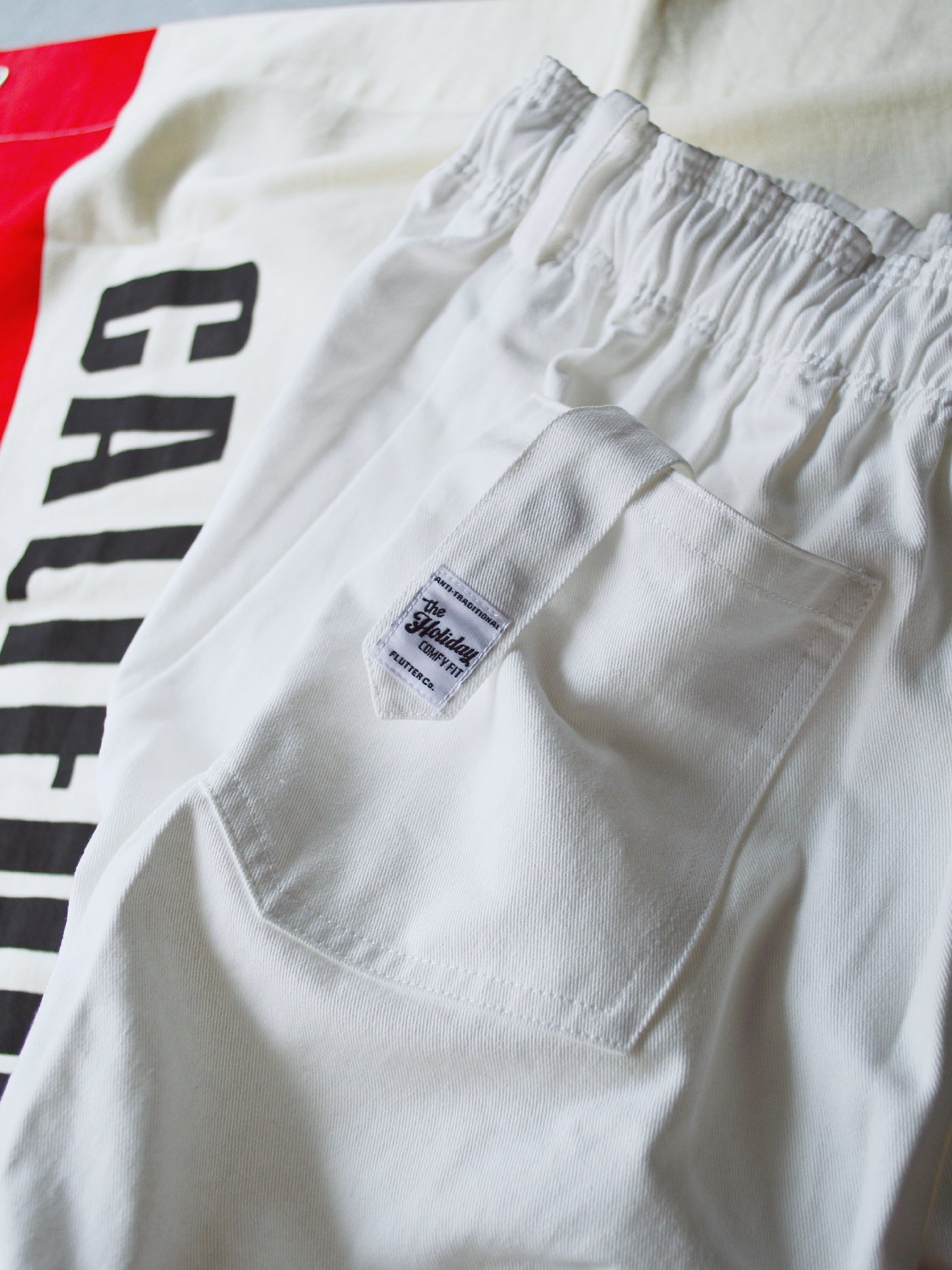 FLUTTER | The Holiday -Comfy fit- Cotton Twill Easy Pants - White