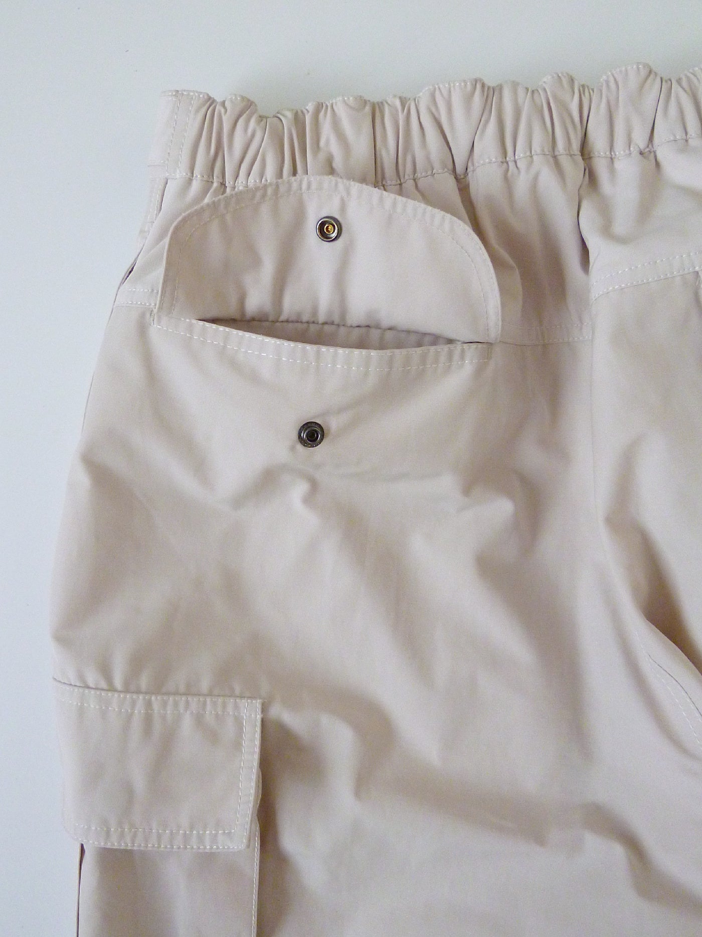 FLUTTER | T/C Track Cargo Pants - Light Beige