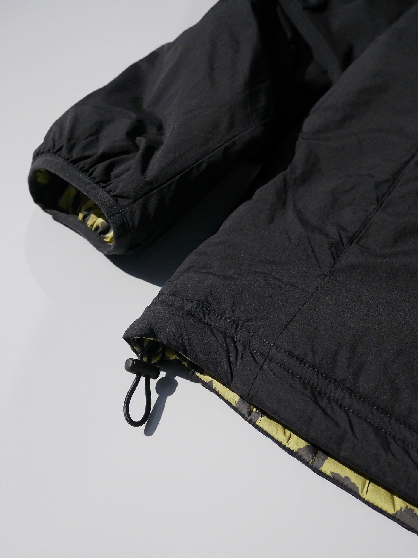 【10.12 (Sun) Release】WAX | Reversible Nylon Cardigan