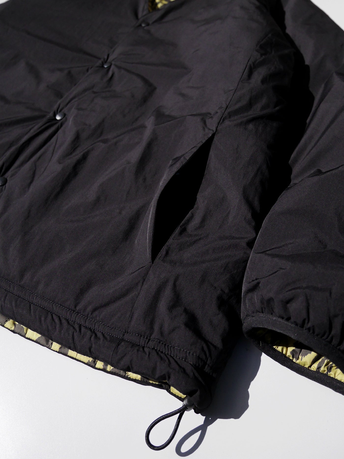 【10.12 (Sun) Release】WAX | Reversible Nylon Cardigan