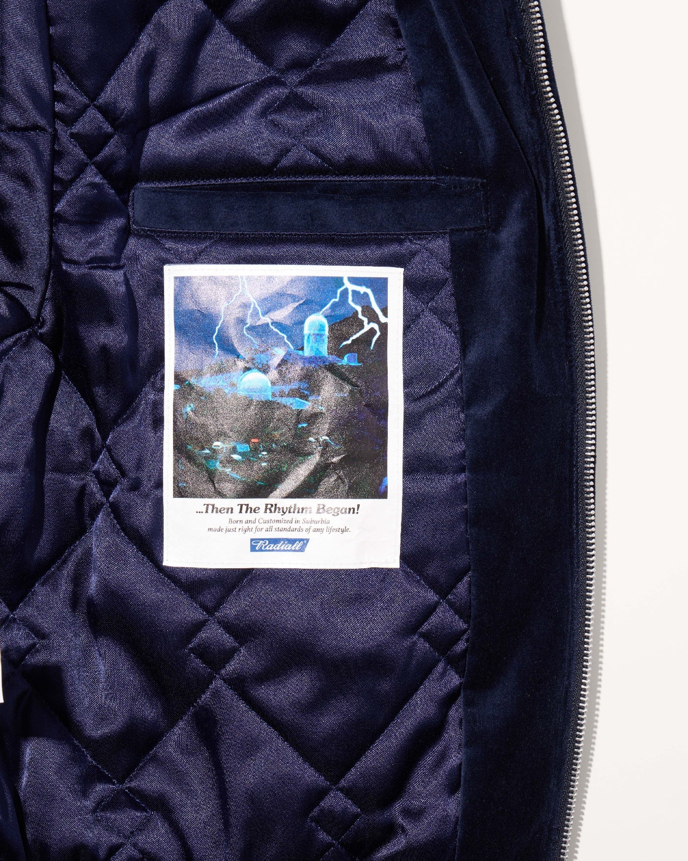 【10.11 (Sat) 12:00 Release】RADIALL | Nozarasi - SOUVENIR JACKET - Navy
