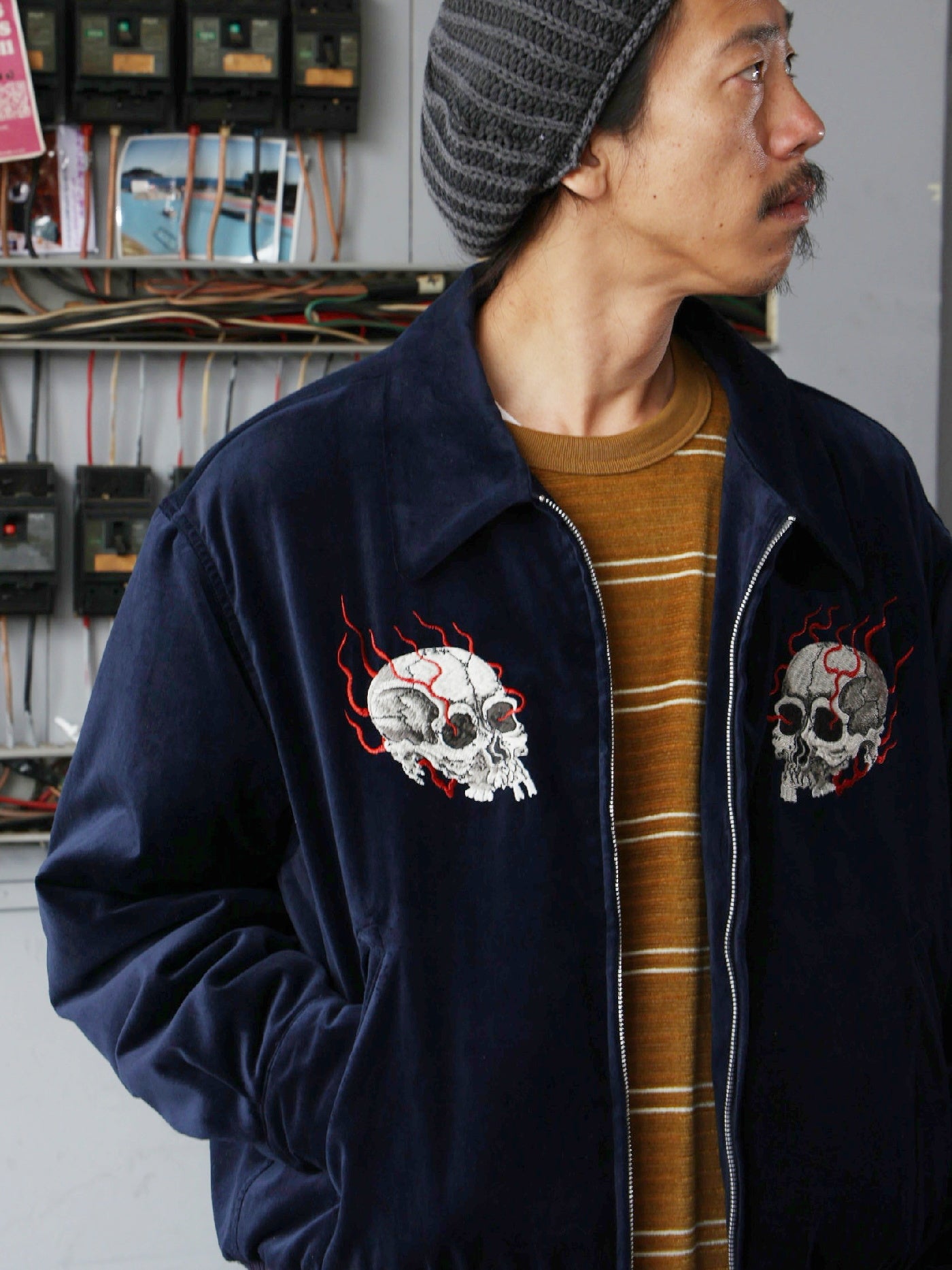 【10.11 (Sat) 12:00 Release】RADIALL | Nozarasi - SOUVENIR JACKET - Navy