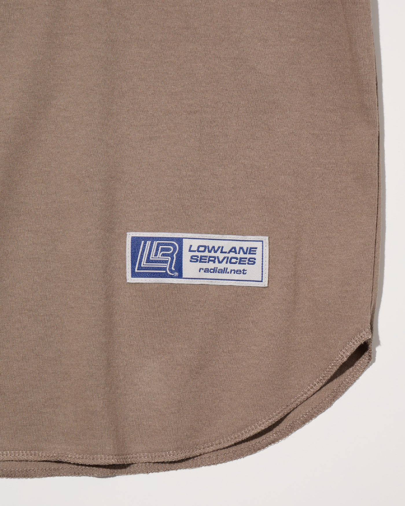 【8.23 (Sat) 12:00 Release】RADIALL | Oval - CREW NECK RAGLAN SHIRT 3Q/S - Brown