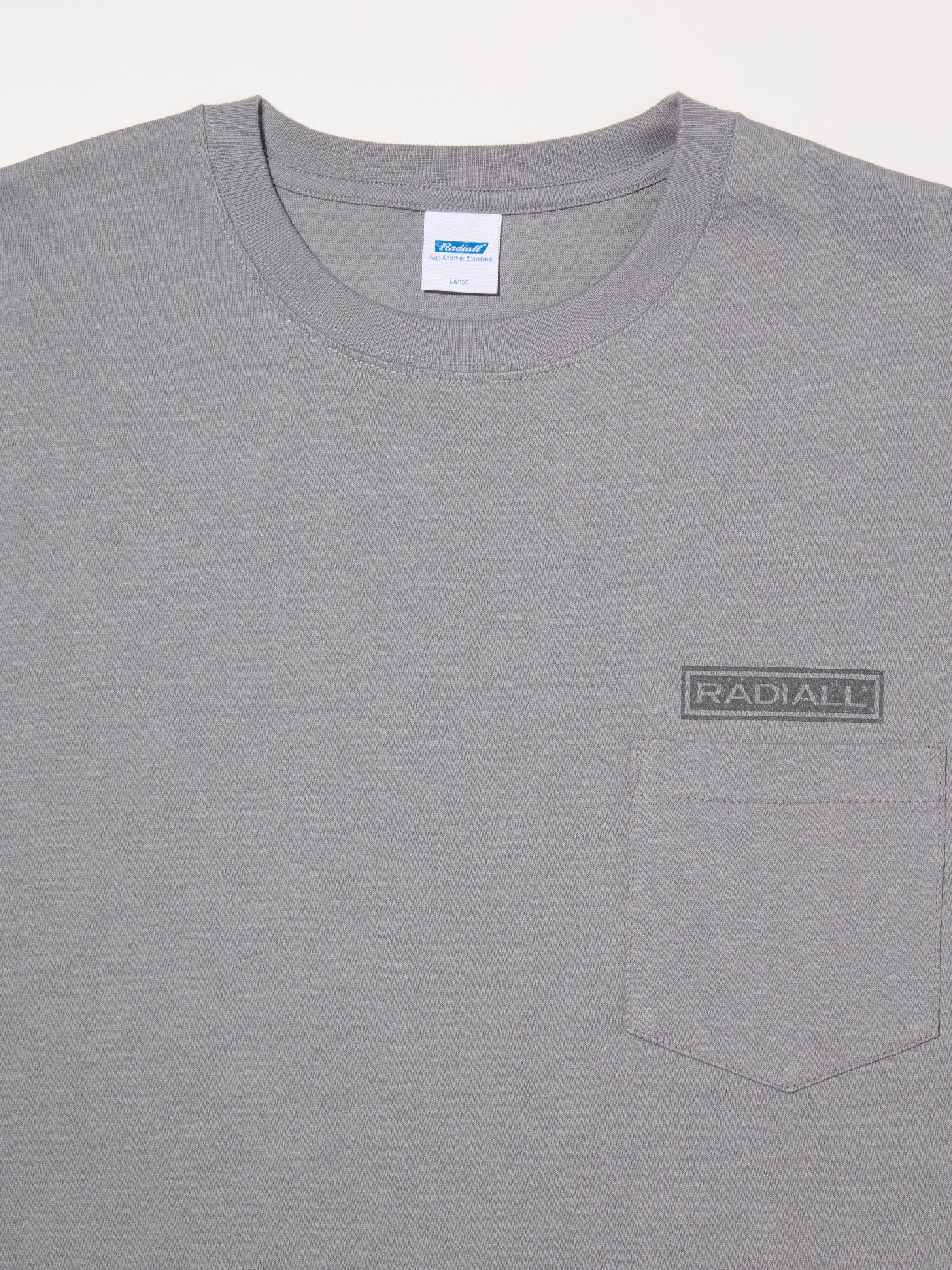 【8.23 (Sat) 12:00 Release】RADIALL | Wheels - CREW NECK T-SHIRT L/S - Steel Gray