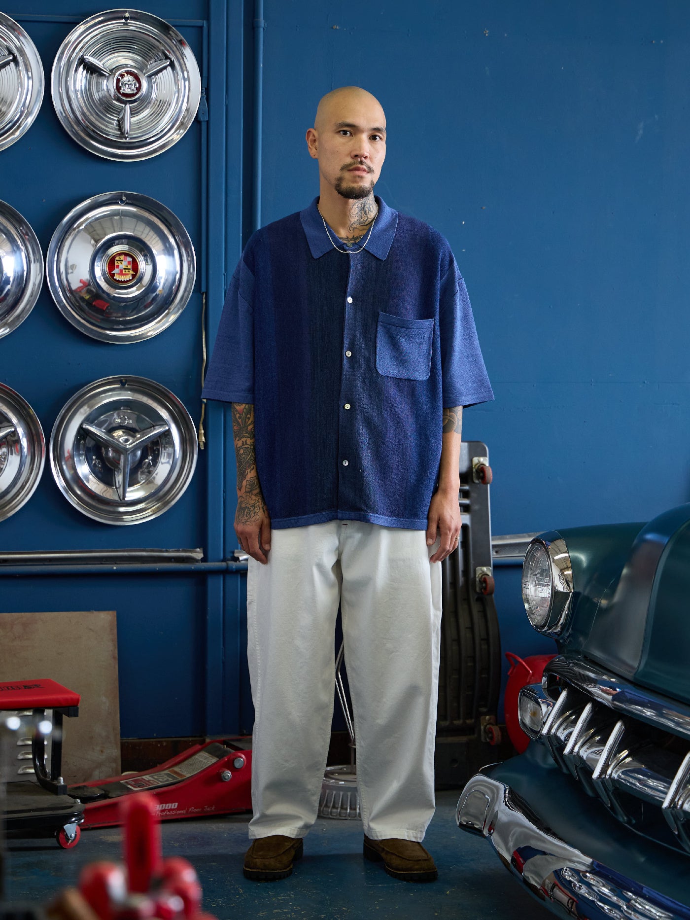 【4.11 (Sat) 12:00 Release】RADIALL | Tone - REGULAR COLLARED SWEATER S/S - Cosmic Navy