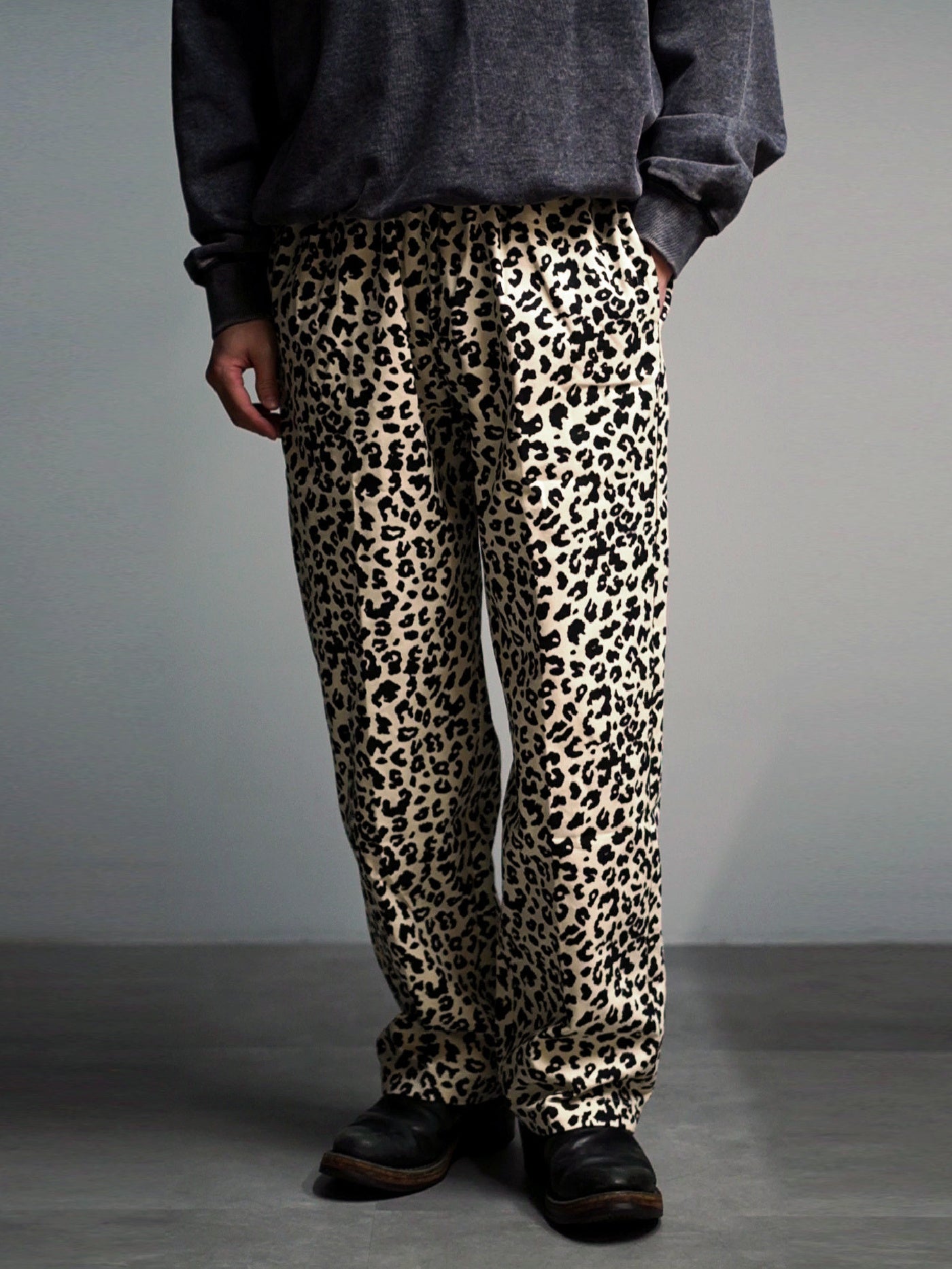【11.23 (Sun) 12:00 Release】FLUTTER | Leopard Easy Pants - Ivory