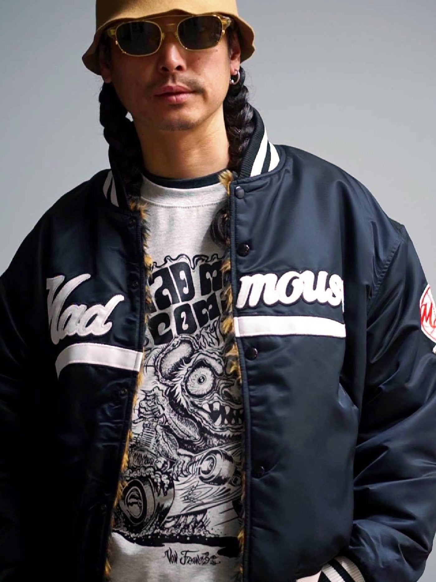 MAD MOUSE COMIC | Reversible Stadium Jacket - Black