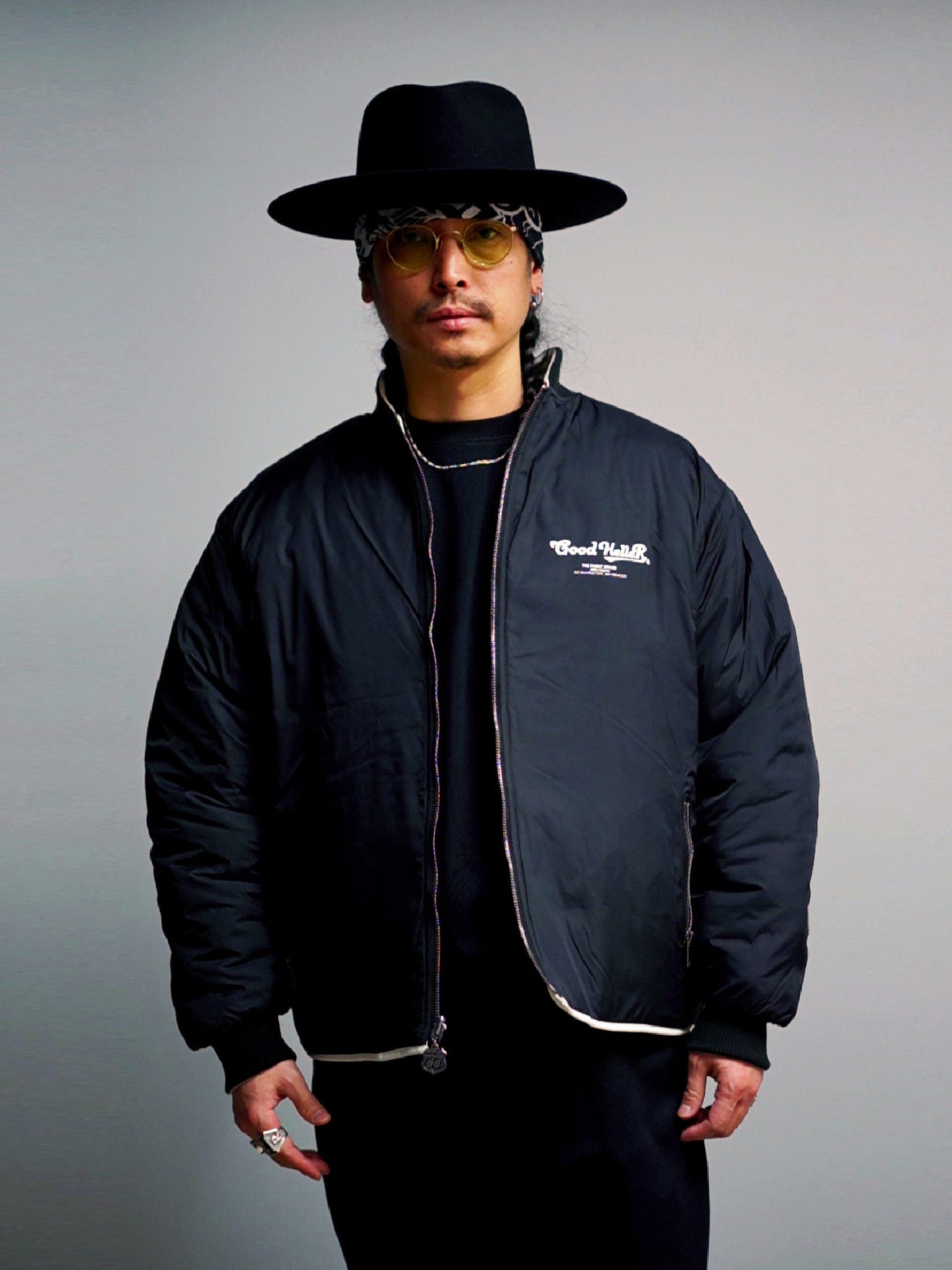 GOOD HELLER | REVERSIBLE QUILTING JACKET - White/Black