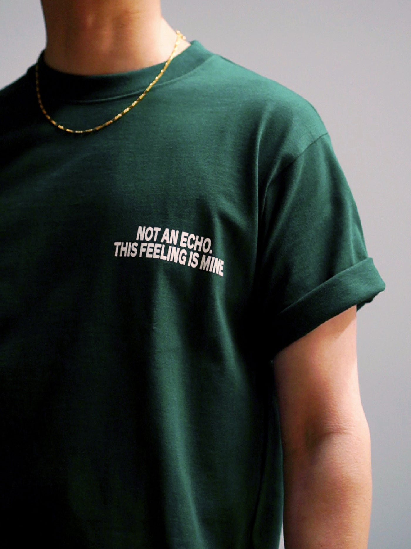 【5.3 (Sun) 12:00 Release】FLUTTER | USA Cotton Graphic Tee - Green