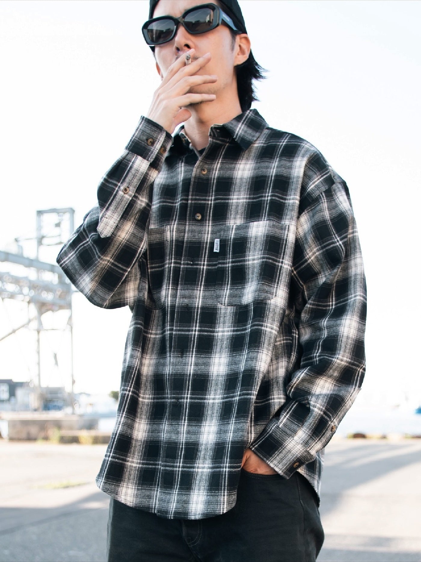 【11.16 (Sat) 12:00 Release】FLUTTER | Regular Collar Check Shirt - Black