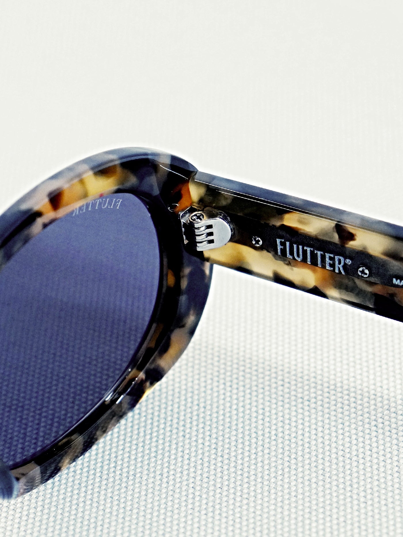 FLUTTER | Acetate Narrow Oval Glasses