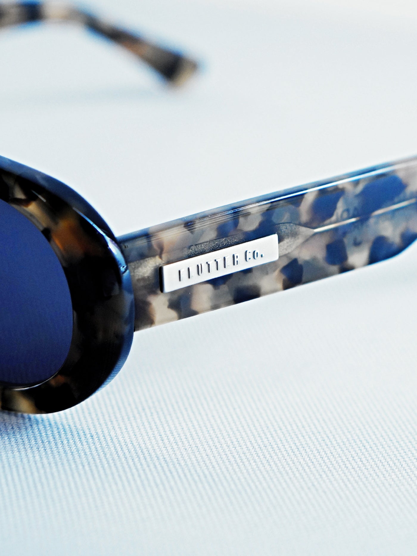 FLUTTER | Acetate Narrow Oval Glasses
