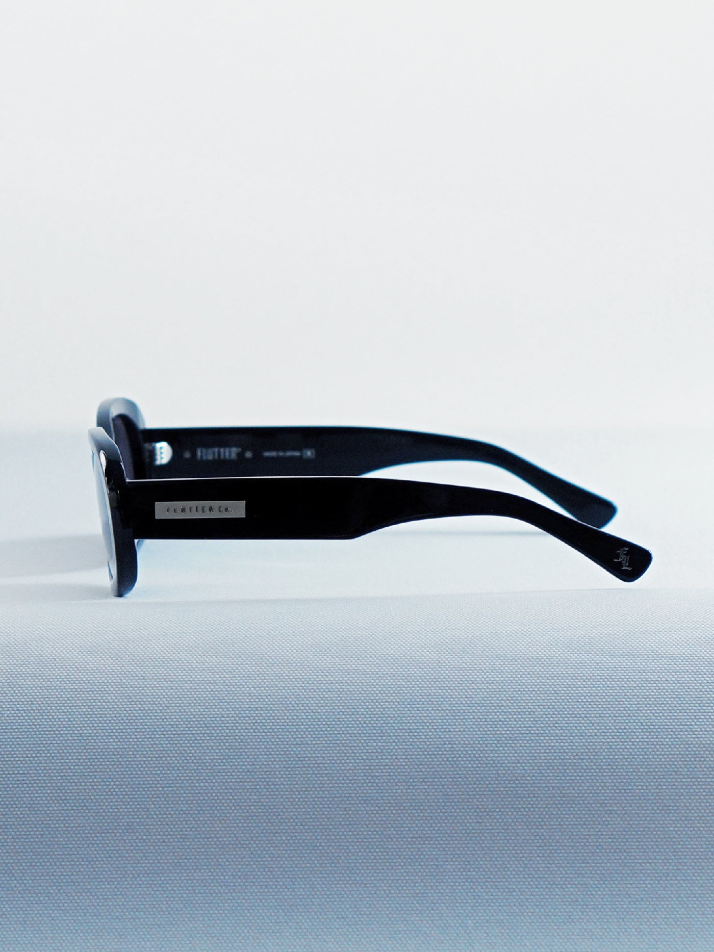 FLUTTER | Acetate Narrow Oval Glasses