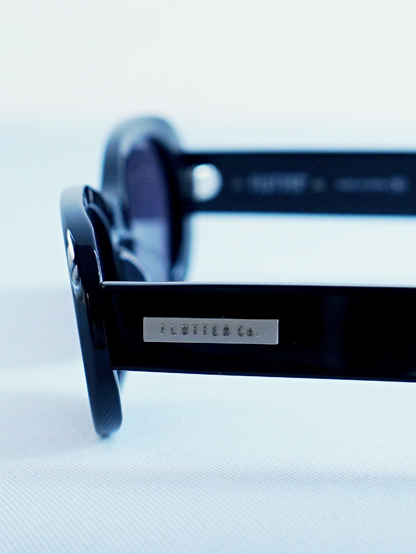 FLUTTER | Acetate Narrow Oval Glasses