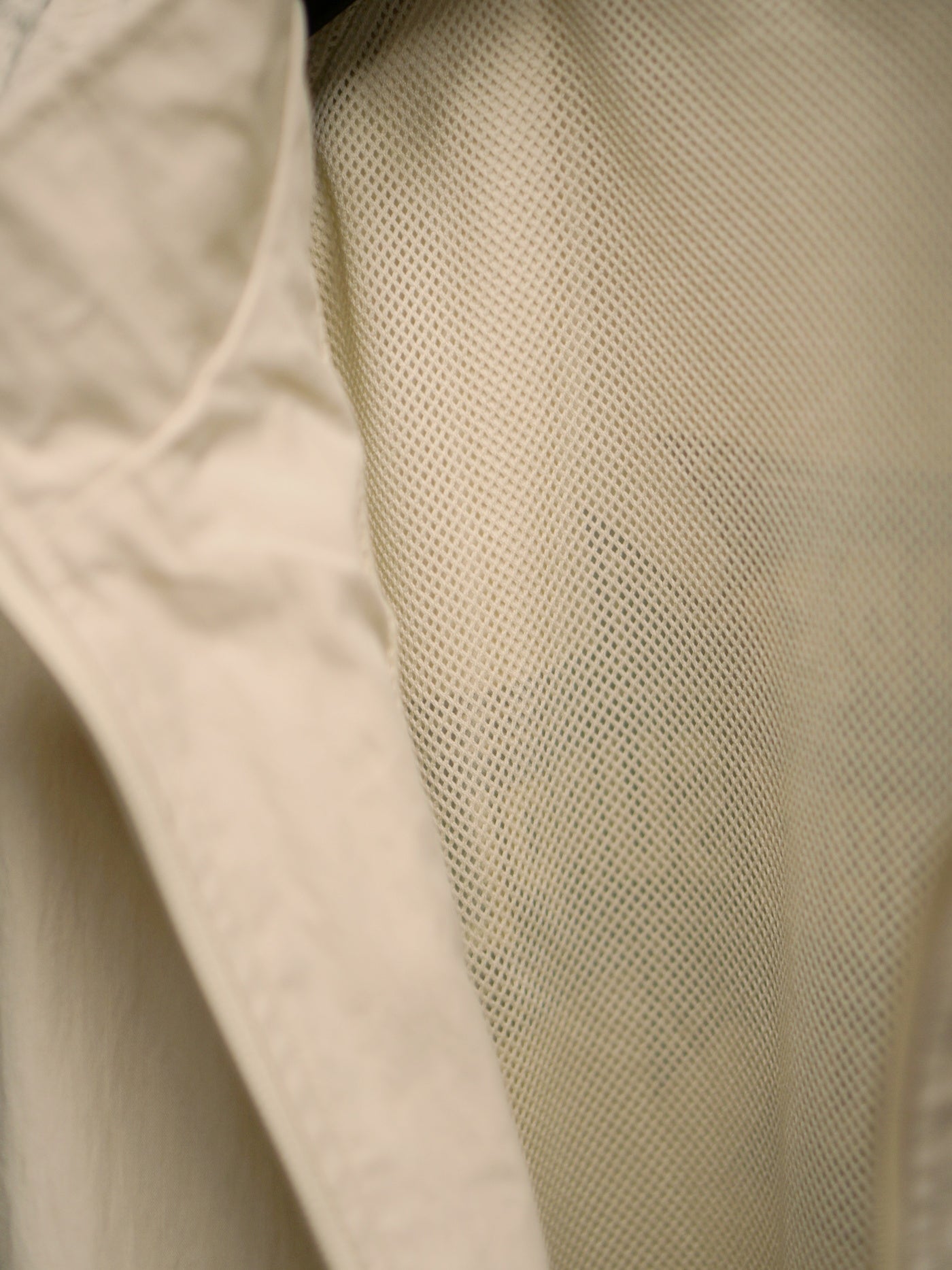 【2.22 (Sun) 12:00 Release】PORKCHOP | BAR&SHIELD TRACK JKT - Cream