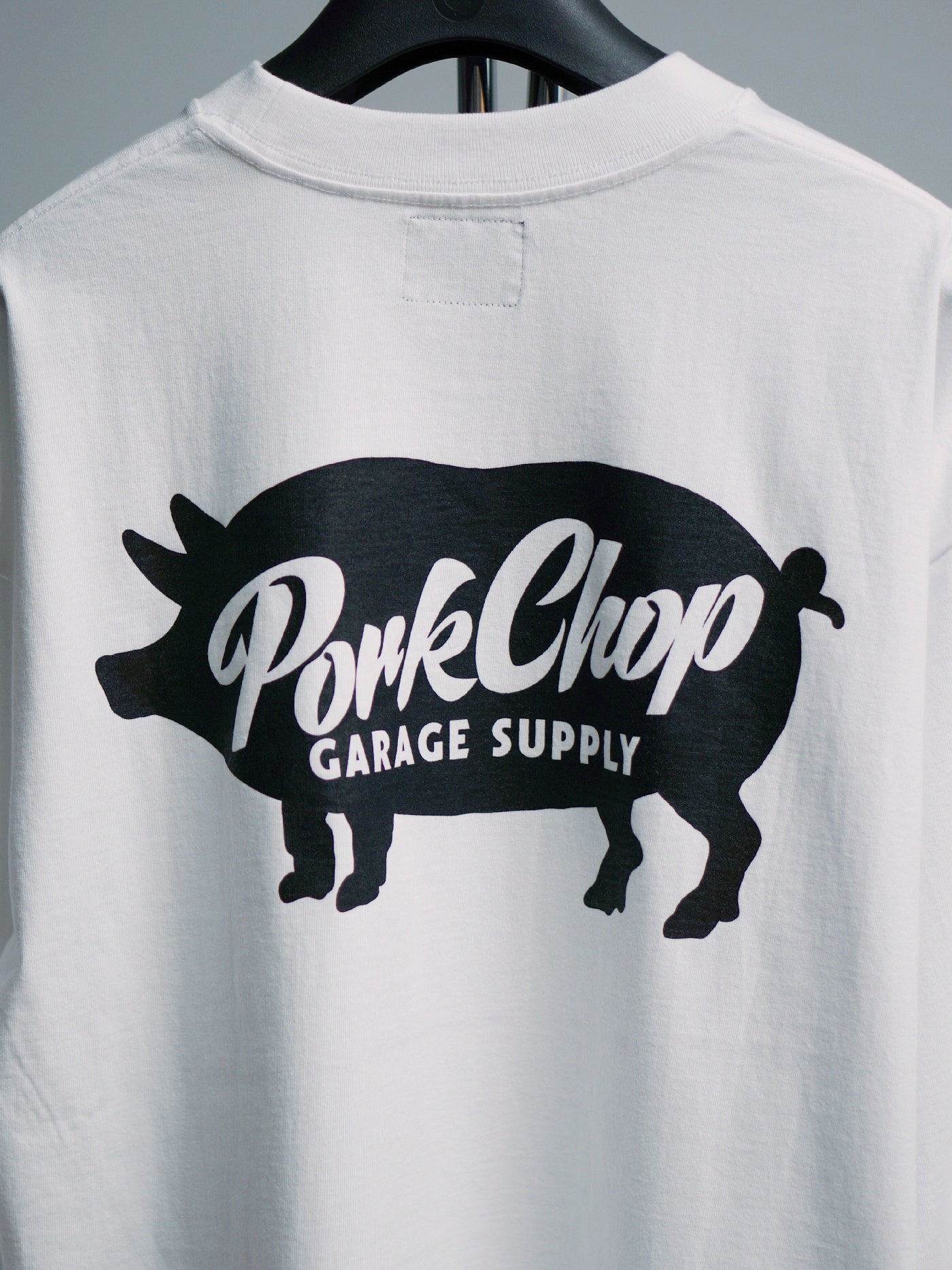 【3.29 (Sun) 12:00 Release】PORKCHOP | SCRIPT PORK L/S TEE - White