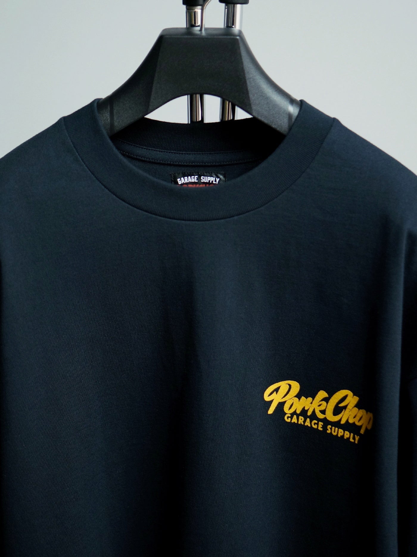 【3.29 (Sun) 12:00 Release】PORKCHOP | SCRIPT PORK L/S TEE - Black