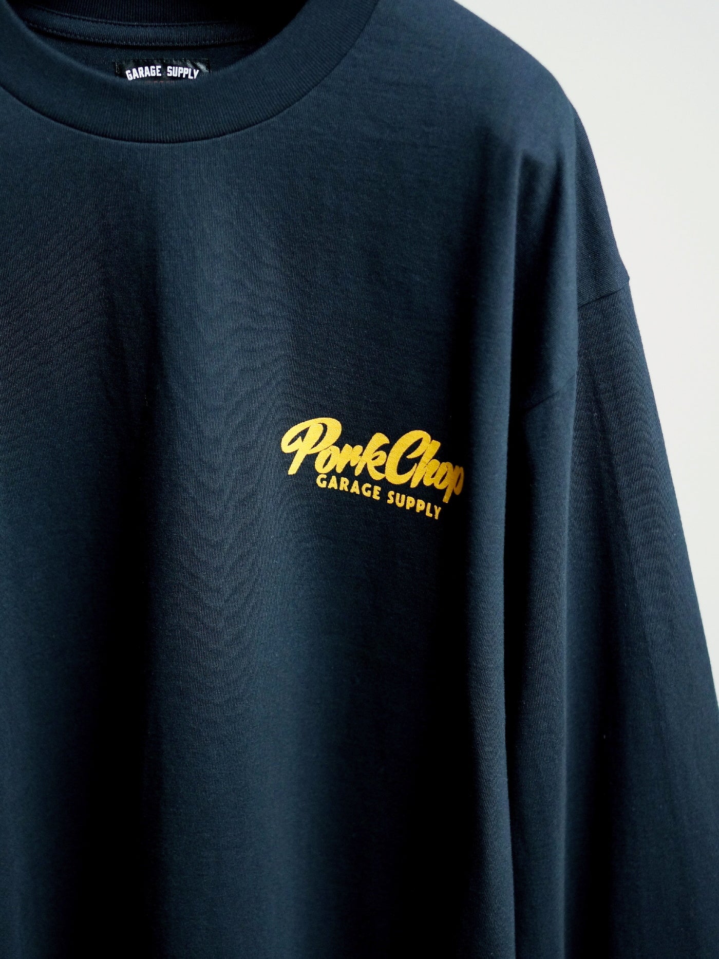 【3.29 (Sun) 12:00 Release】PORKCHOP | SCRIPT PORK L/S TEE - Black