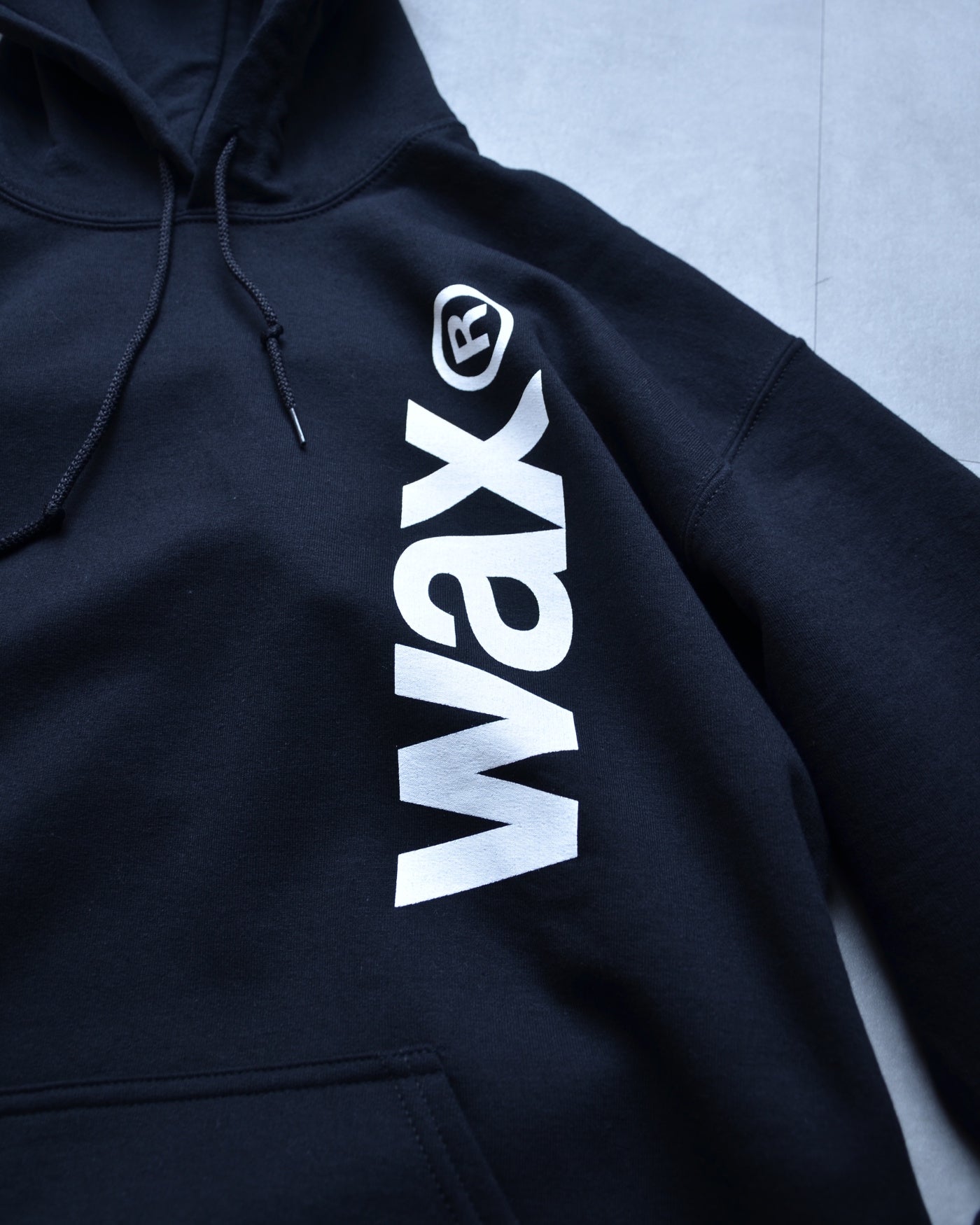 WAX | WAX PULLOVER HOODIE - Black