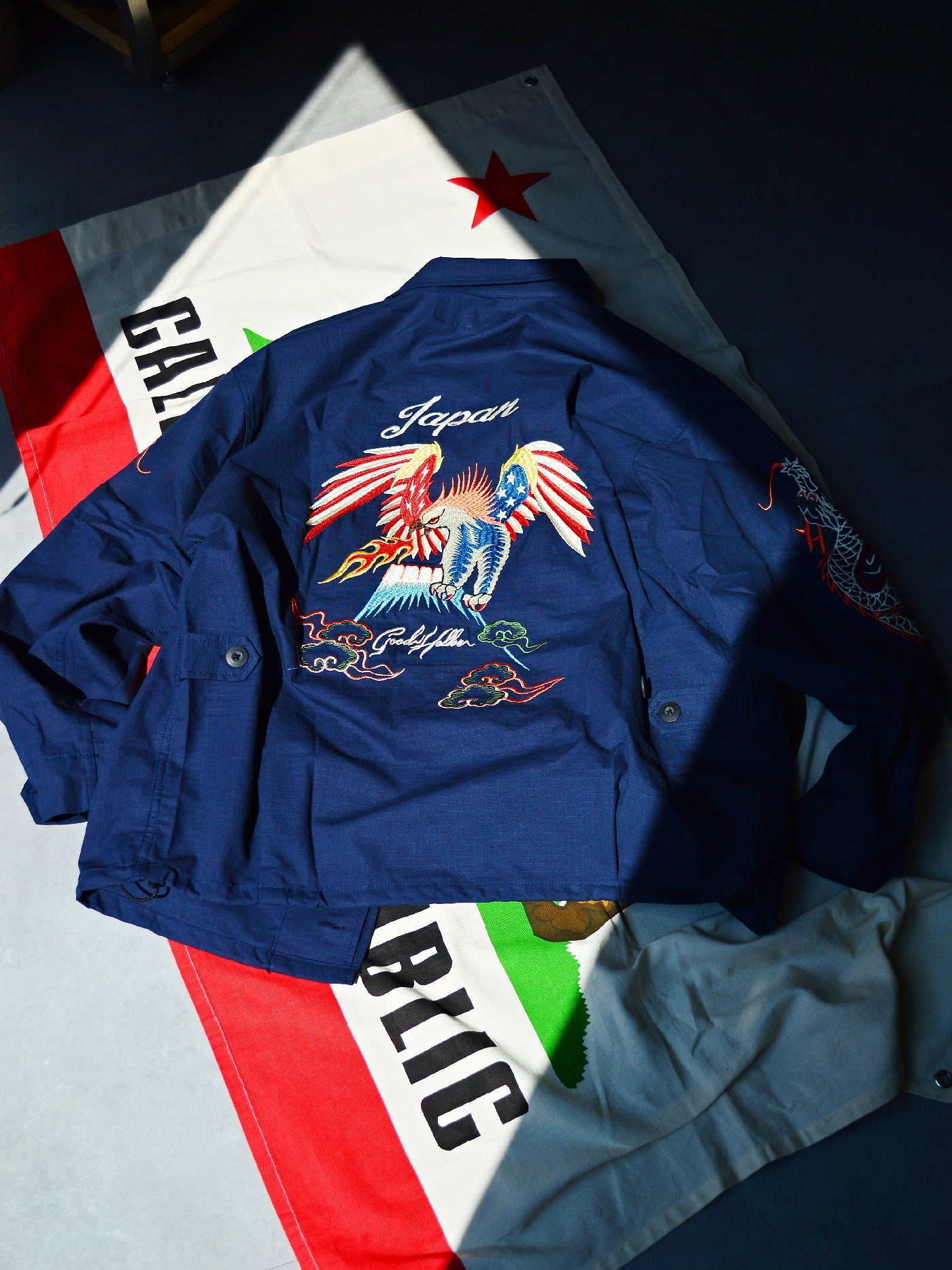 GOOD HELLER | KOR ARMY TYPE SOUVENIR JACKET DRAGON AND US EAGLE EMBROIDERIES - Navy