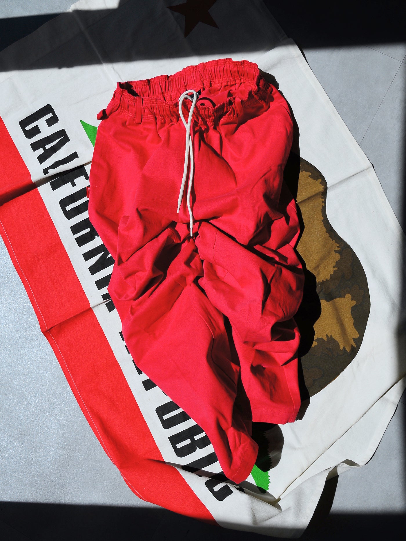 FLUTTER | The Holiday -Comfy fit- Cotton Twill Easy Pants - Coral Red