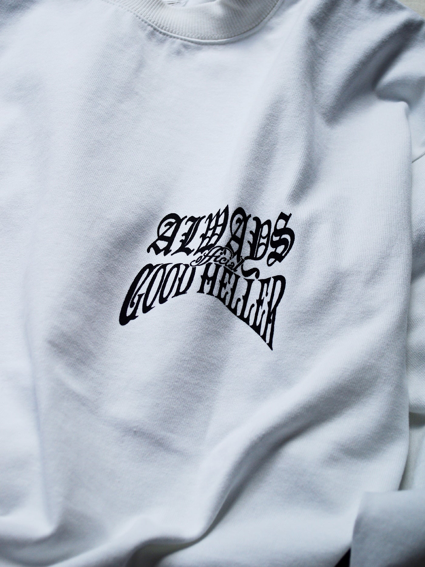 GOOD HELLER | PK LOGO 9.5oz L/S T-SHIRT - White