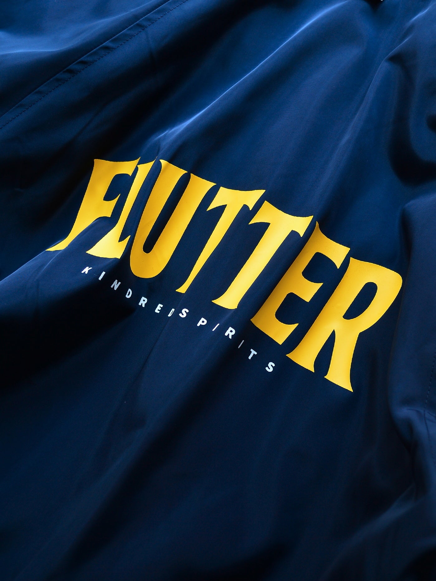 【9.21 (Sun) 12:00 Release】FLUTTER | "The Dress" OG Logo Windbreaker - Navy