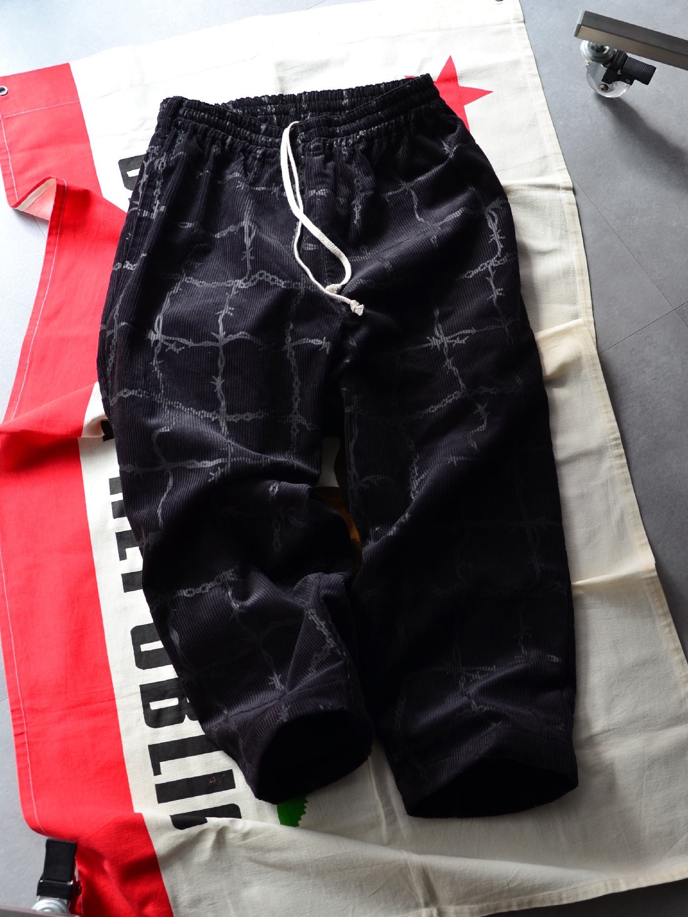 GANGSTERVILLE | BARBED WIRE - EASY PANTS / GSV5303 - Black
