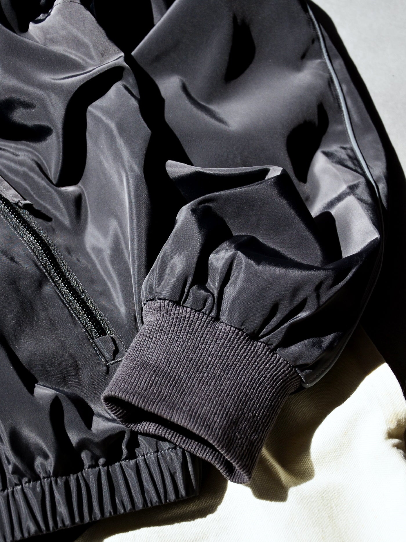 FLUTTER | OG Logo Bomber Jacket - Graphite Black