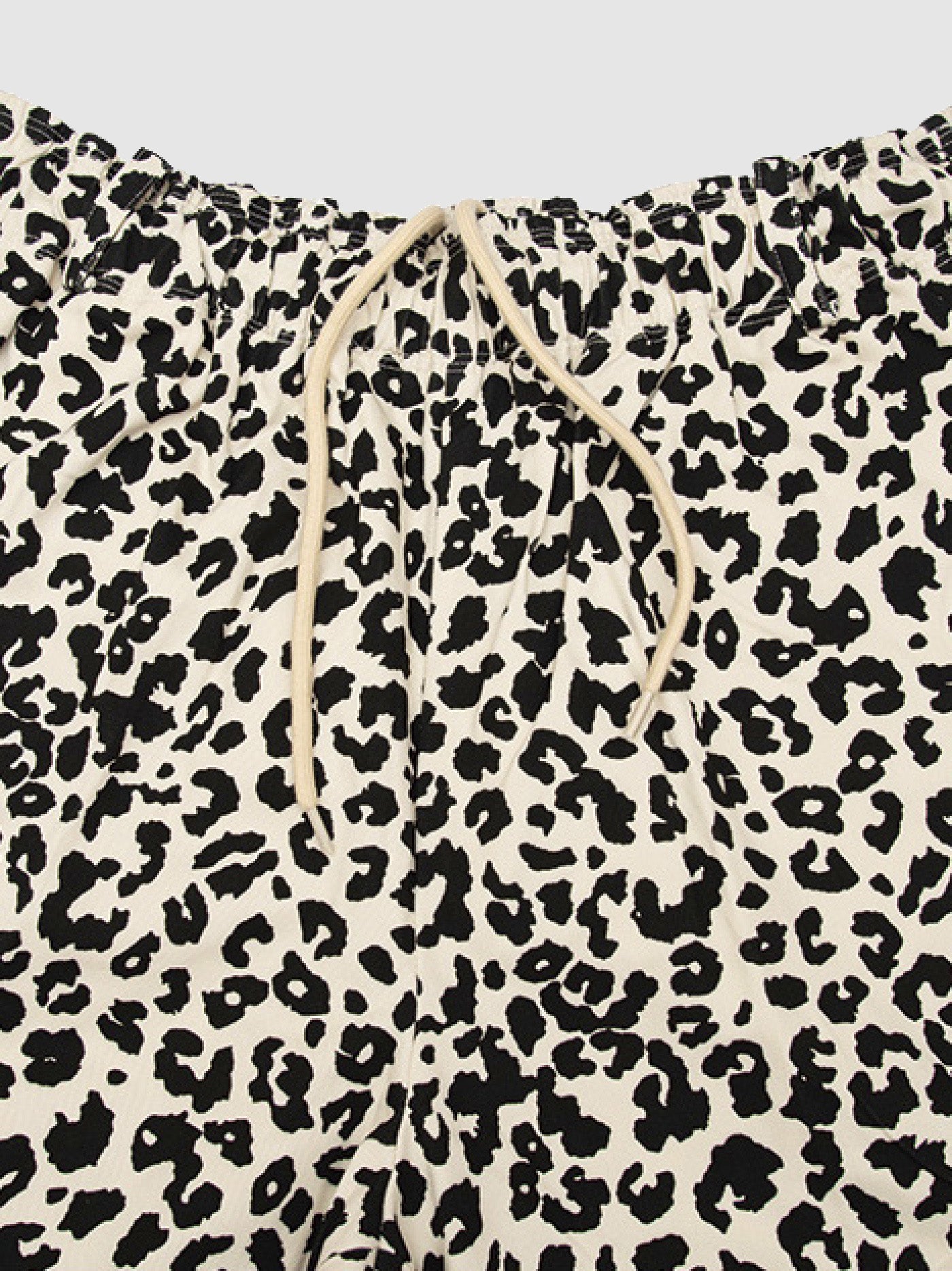 【11.23 (Sun) 12:00 Release】FLUTTER | Leopard Easy Pants - Ivory