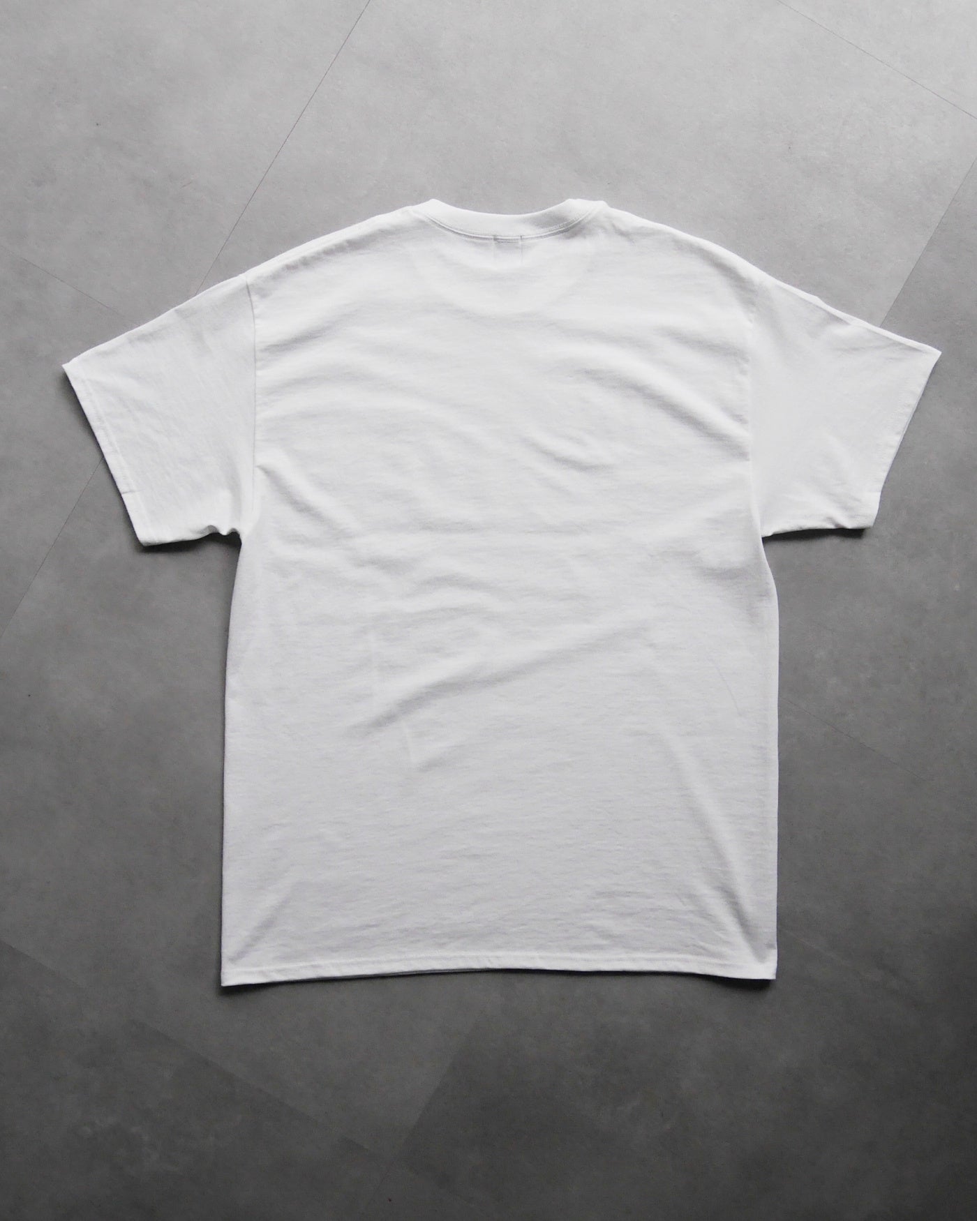 RUTHLESS | DSLS S/S TEE - White