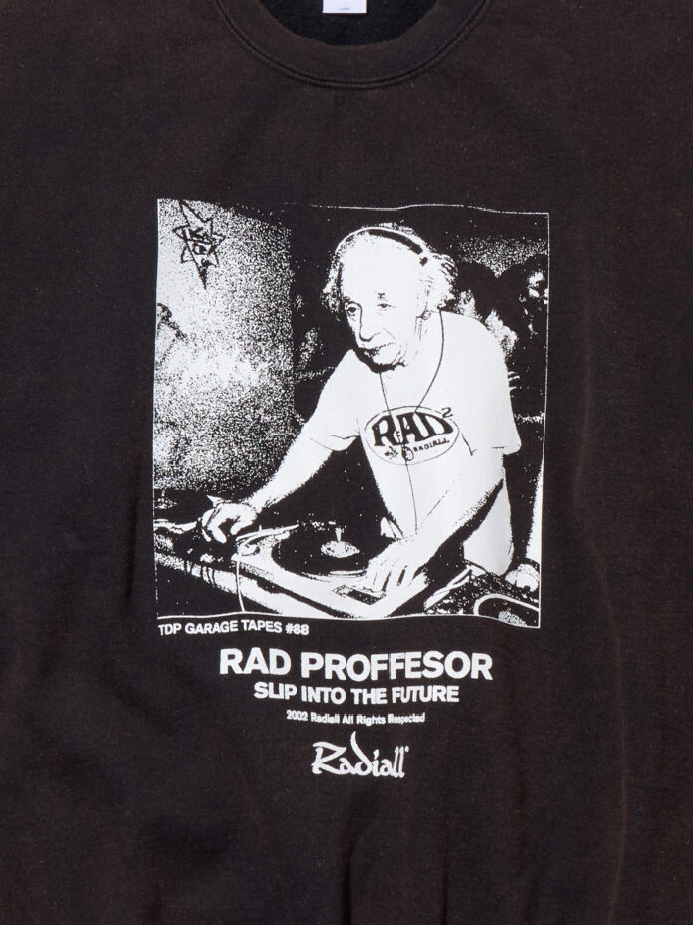 【12.20 (Sat) 12:00 Release】RADIALL | E=Mc2 - CREW NECK SWEATSHIRT L/S - Faded Black