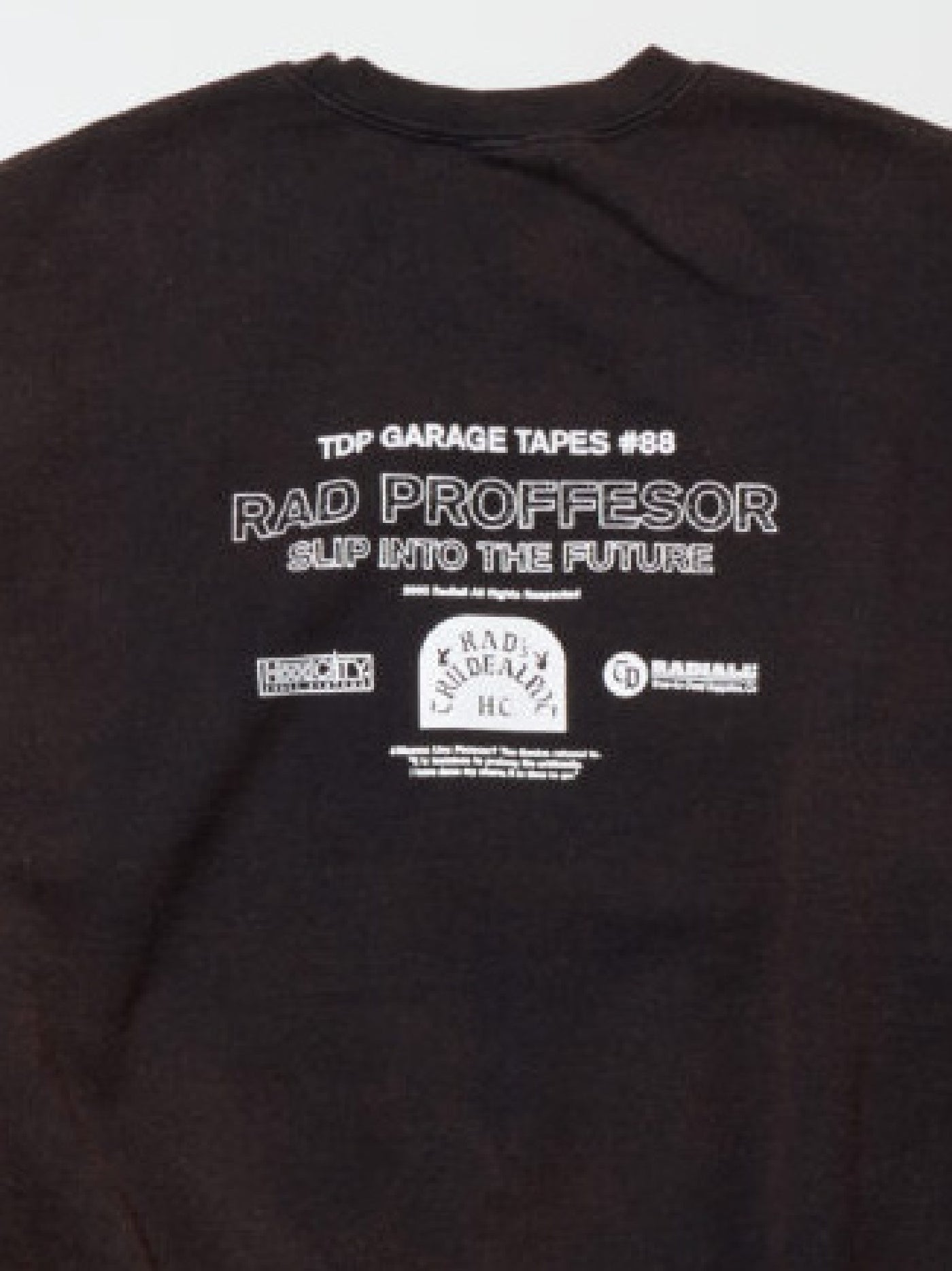 【12.20 (Sat) 12:00 Release】RADIALL | E=Mc2 - CREW NECK SWEATSHIRT L/S - Faded Black