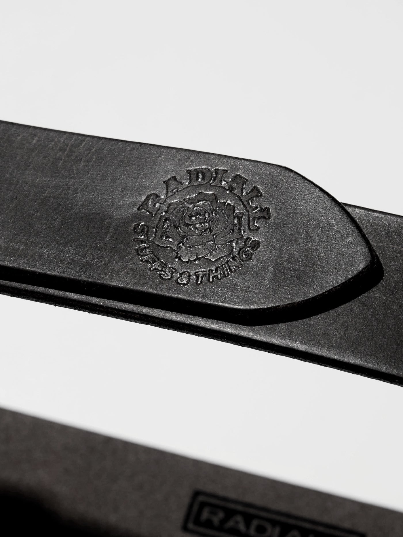 【3.14 (Sat) 12:00 Release】RADIALL | Rhodes - LEATHER BELT / PLAIN - Black